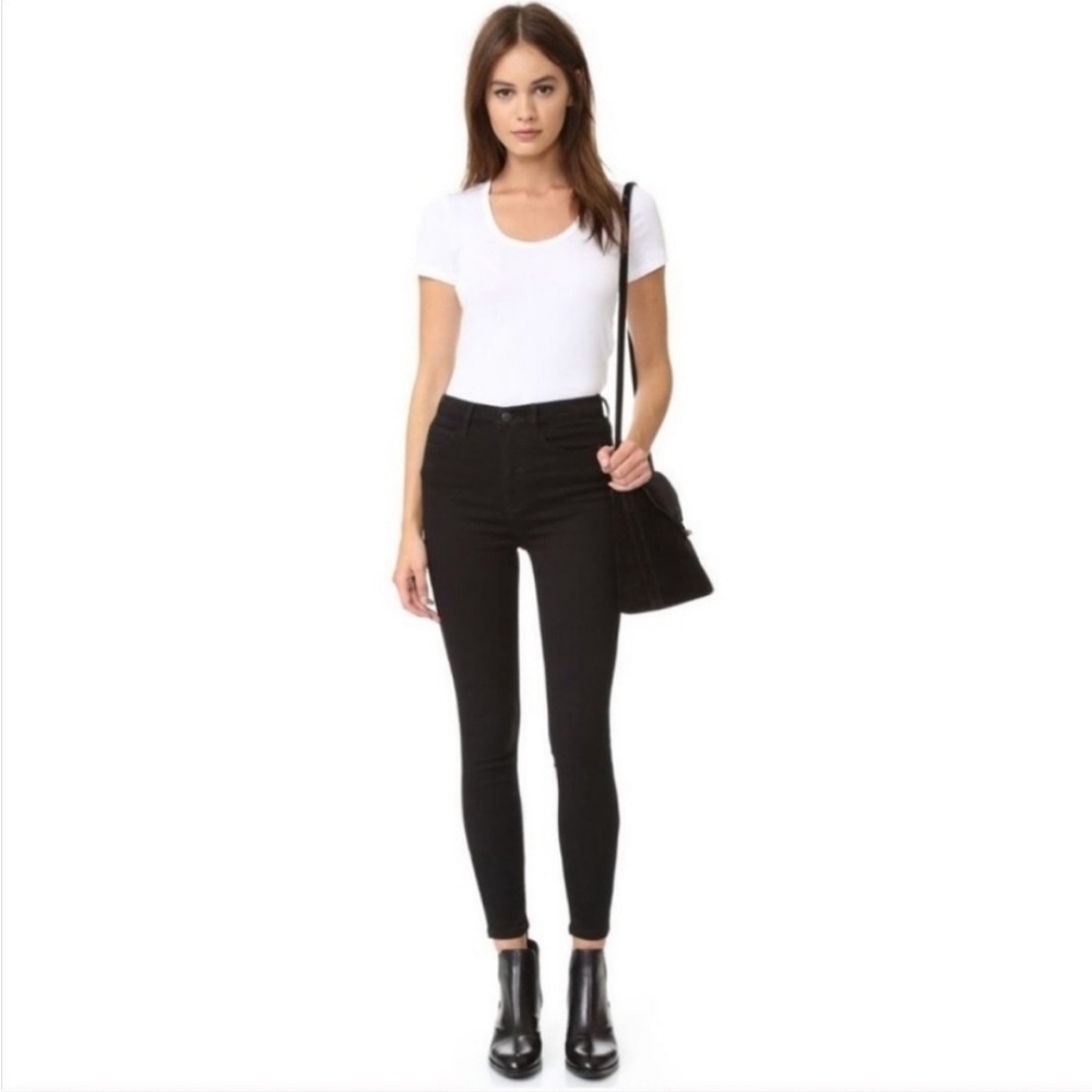 Free People Black stretchy high rise size 2 26 skinny leg Jeans worn only once